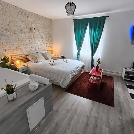 Romantic Cocon In Apartment Mülhausen