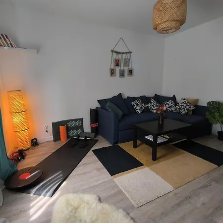 Romantic Cocon In Apartment Mülhausen